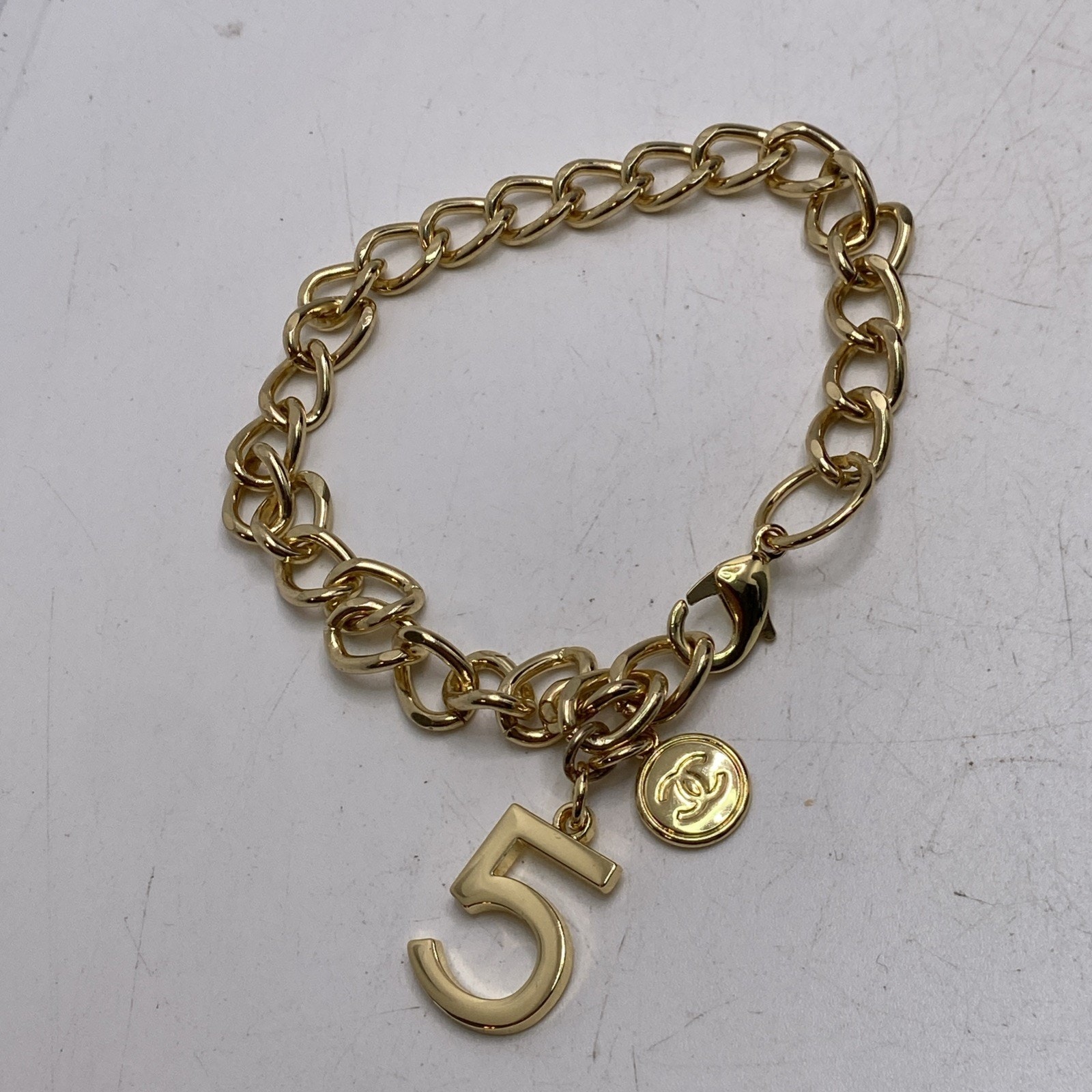 Womens Gold Tone Perfume Bracelet Gold Tone Womens Fashion Unbranded